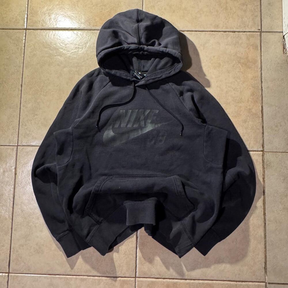 Y2k nike sb black hoodie Size M in Mens